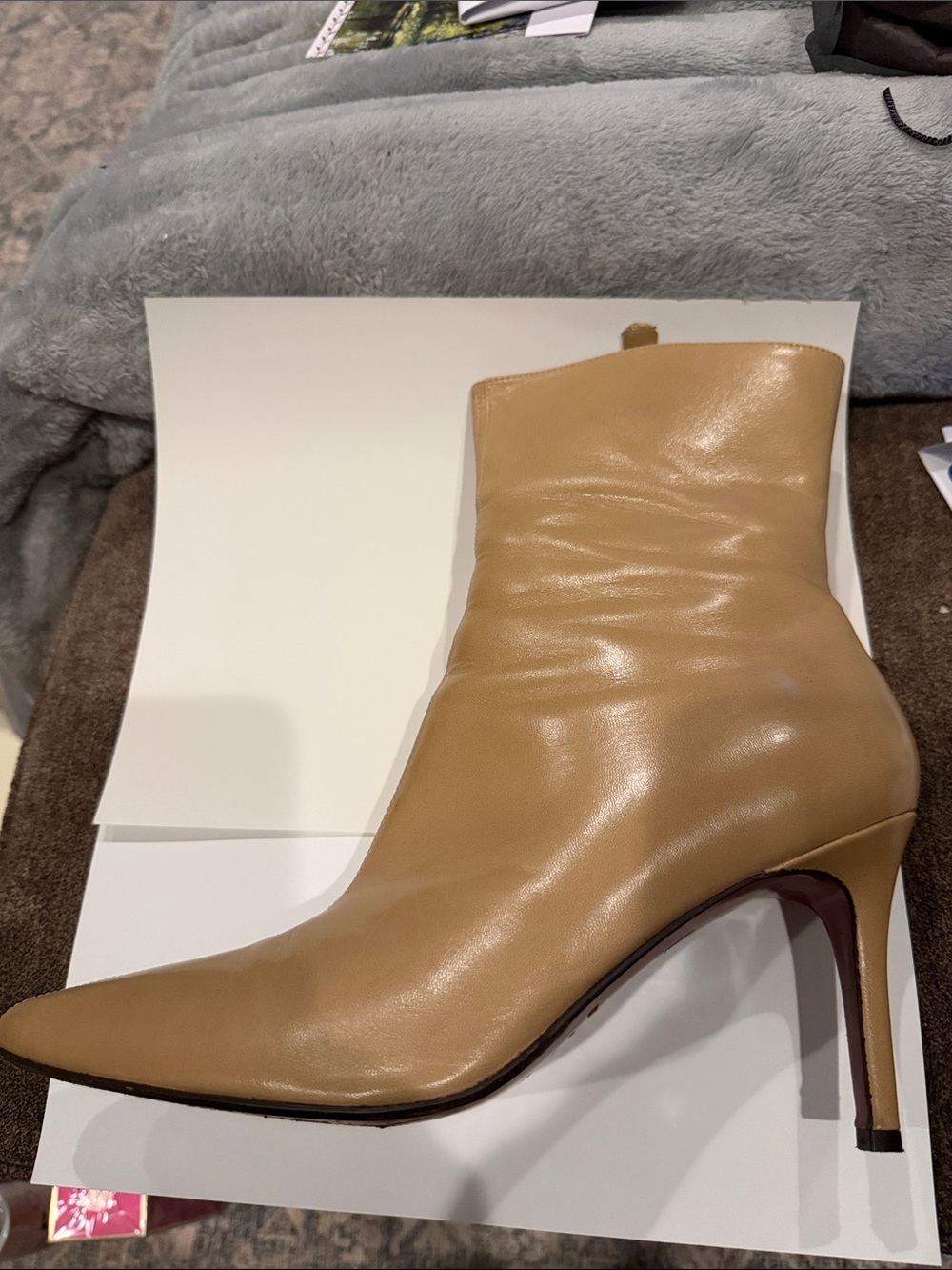 Ann Taylor Lindsey Sleek Pointed-Toe Tan Leather Ankle Boot size 10M